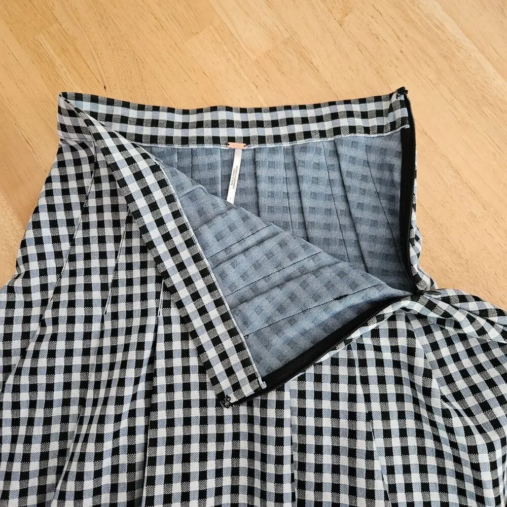 Free People Honey Gingham Pleated Skater Mini Skirt Black Multi Sz 0 EUC